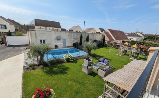 Maison à Bailleul-sur-Thérain, Hauts-de-France, France 1