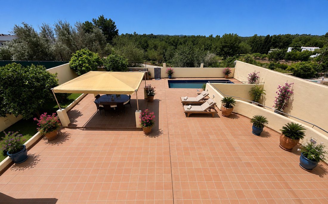 Villa in Santa Gertrudis de Fruitera, Santa Eulària des Riu, Balearische Inseln 1 - 17517491