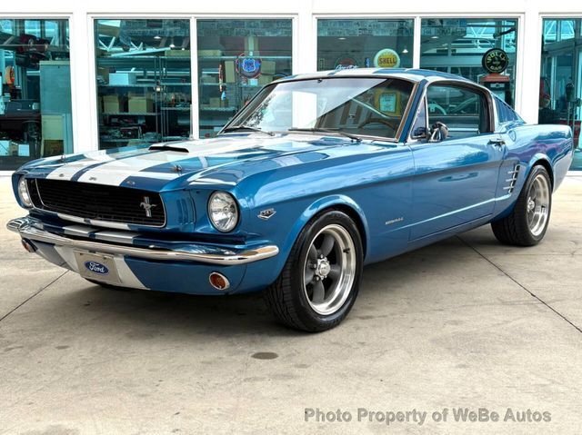 Ford Mustang in Calverton, NY, United States 1 - 18759978