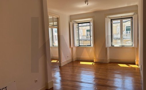 Wohnung in Misericordia, Lissabon, Portugal 1