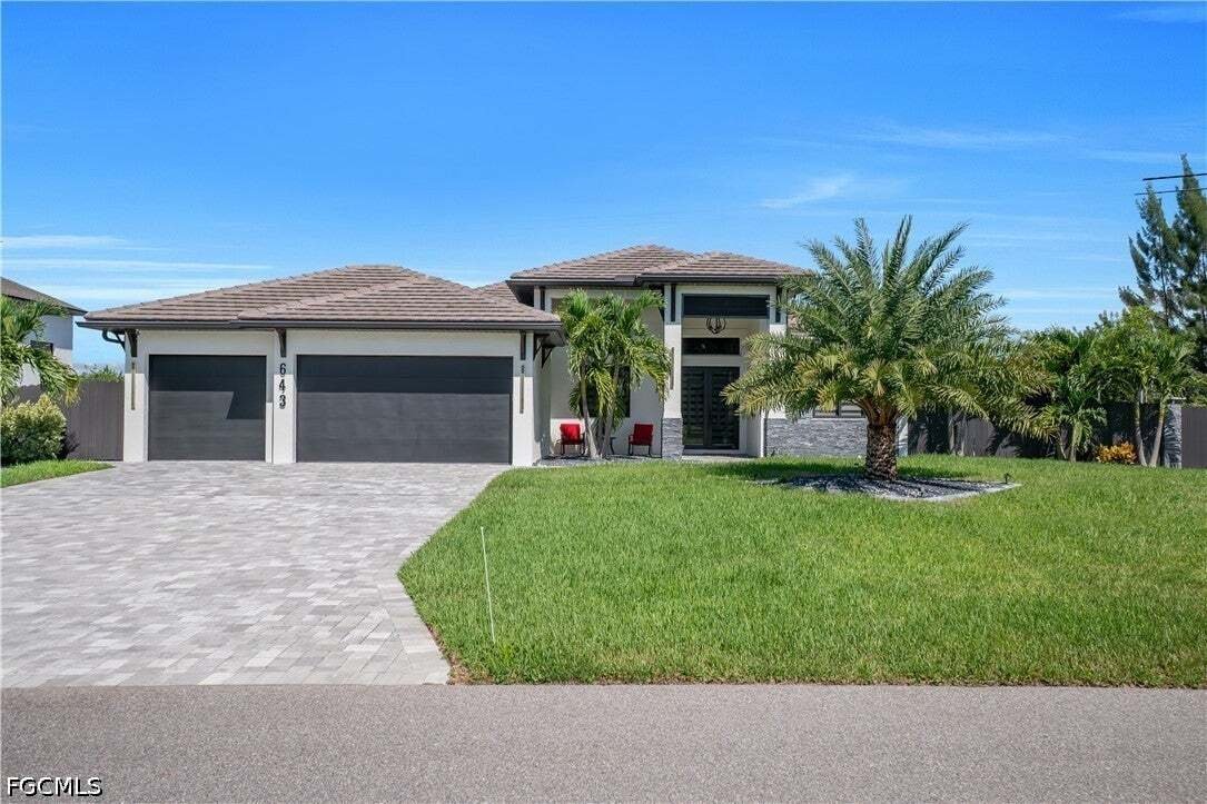 Casa a Cape Coral, Florida, Stati Uniti 2 - 18759383