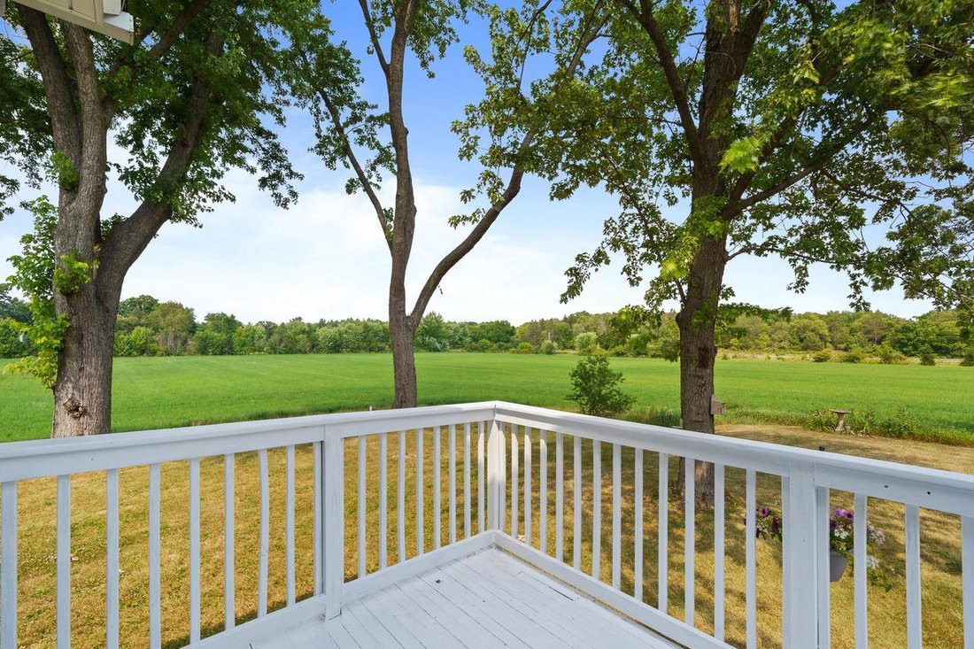 House in Spring Prairie, Wisconsin, United States 4 - 18394316