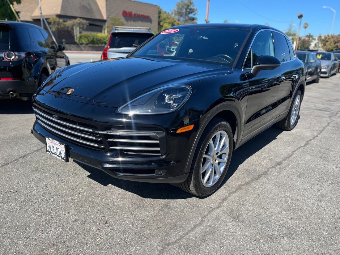 Suv in San Mateo, CA, United States 4 - 18745808