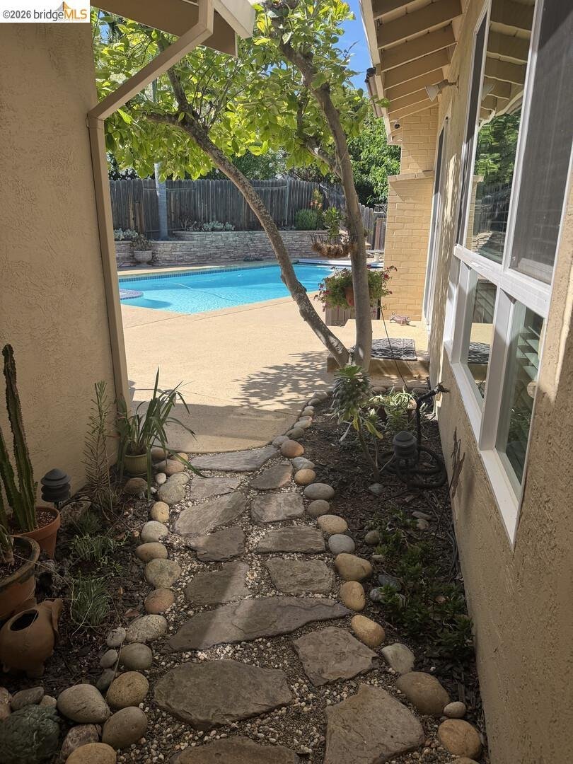 Casa a Martinez, California, Stati Uniti 4 - 18748472