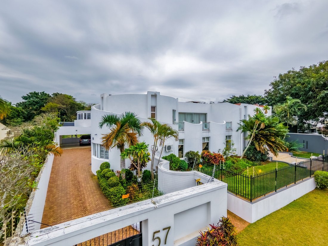 House in La Lucia, KwaZulu-Natal, South Africa 1 - 18760044