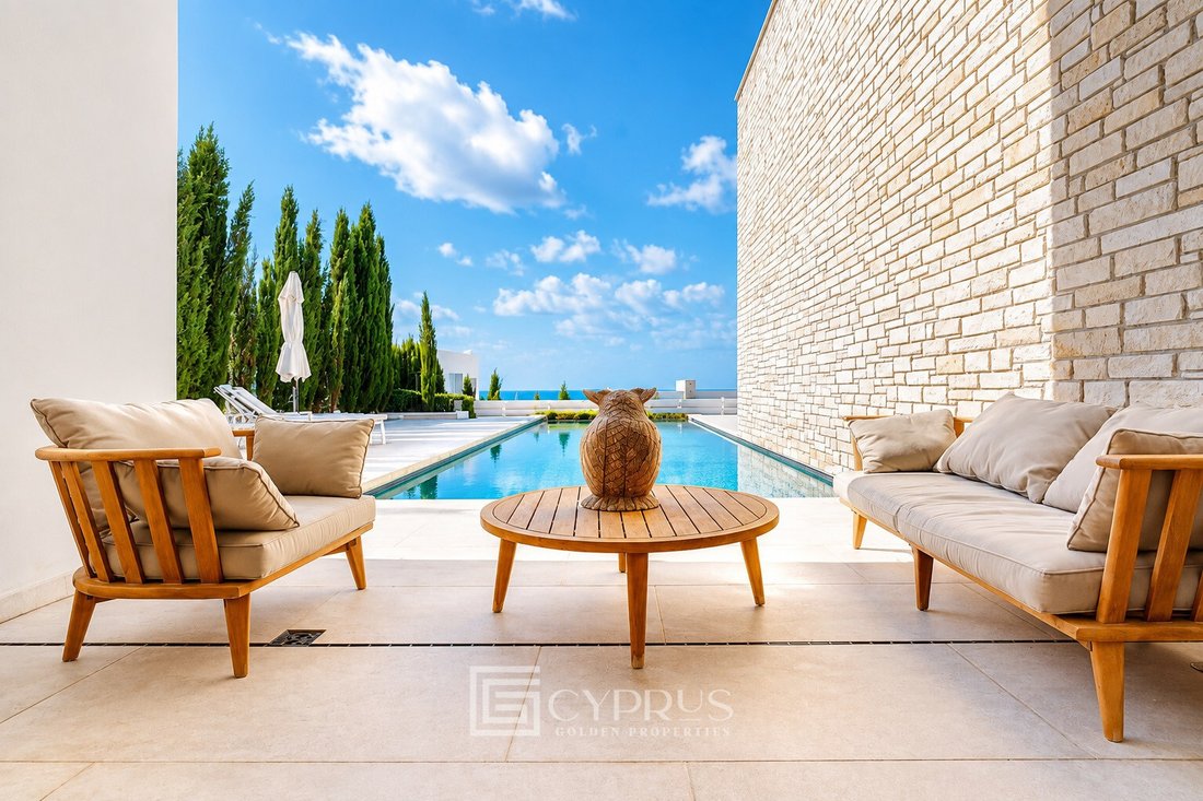 Villa in Peyia, Paphos, Cyprus 2 - 18750028