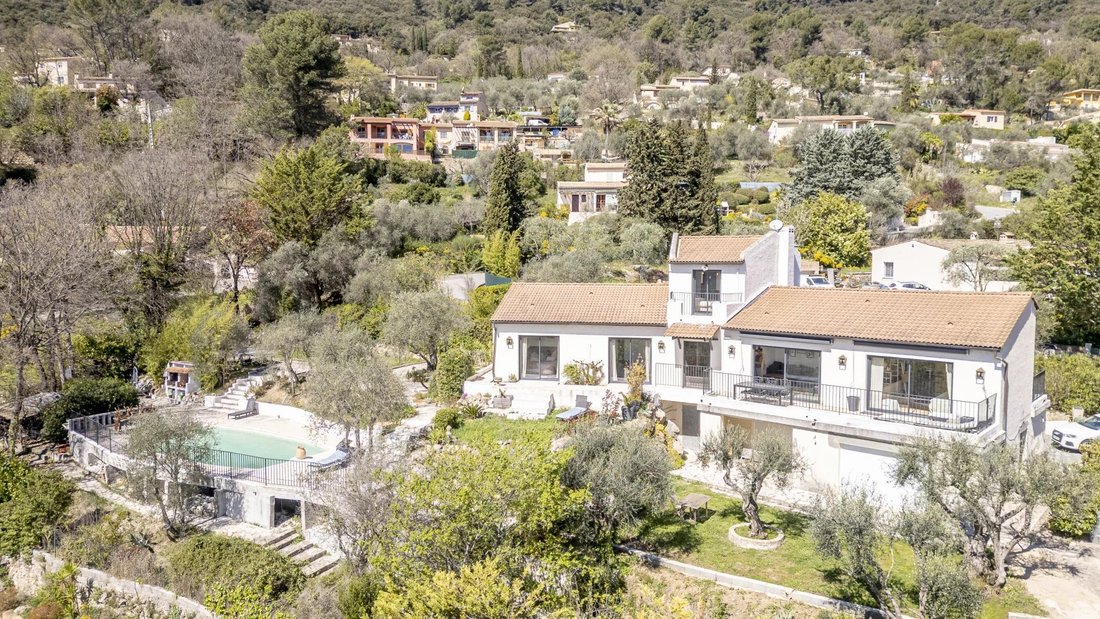 Villa à Le Tignet, Provence-Alpes-Côte d'Azur, France 2 - 18750649