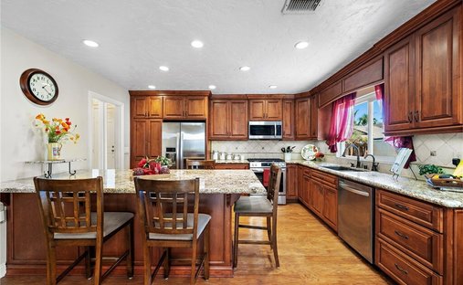 House in Fountain Valley, California, United States 1