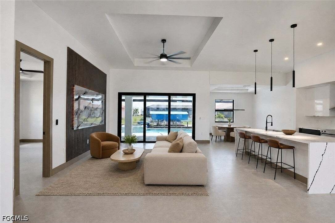 House in Cape Coral, Florida, United States 2 - 17296421