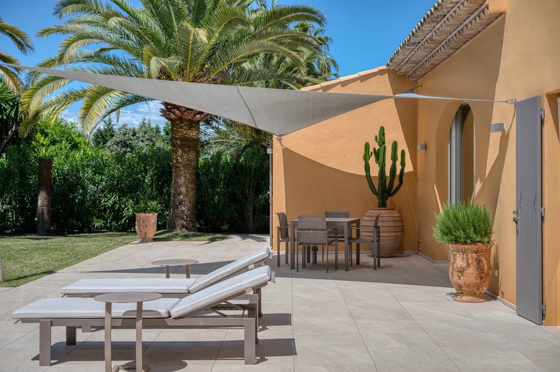Villa en Gassin, Provenza-Alpes-Costa Azul, Francia 2 - 18753094