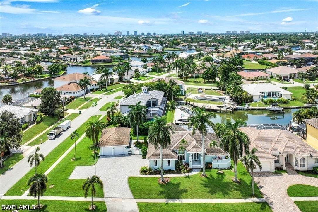 Maison à Marco Island, Floride, États-Unis 1 - 18751067