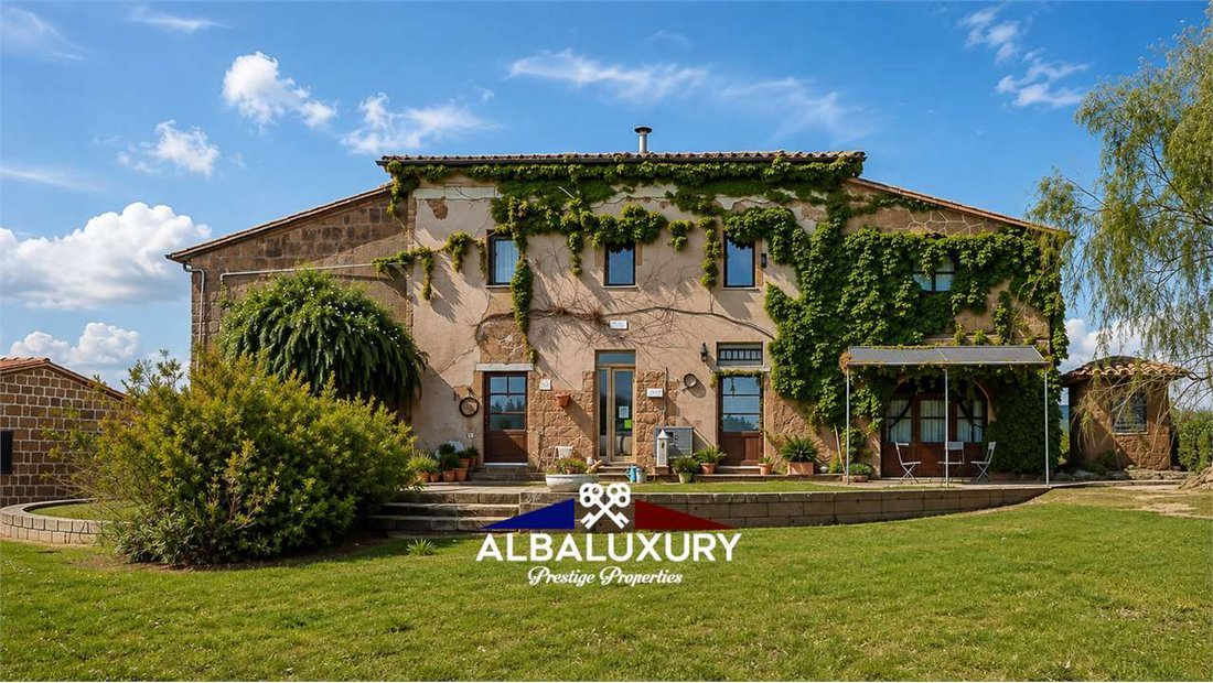 Villa in Sorano, Tuscany, Italy 1 - 15690250