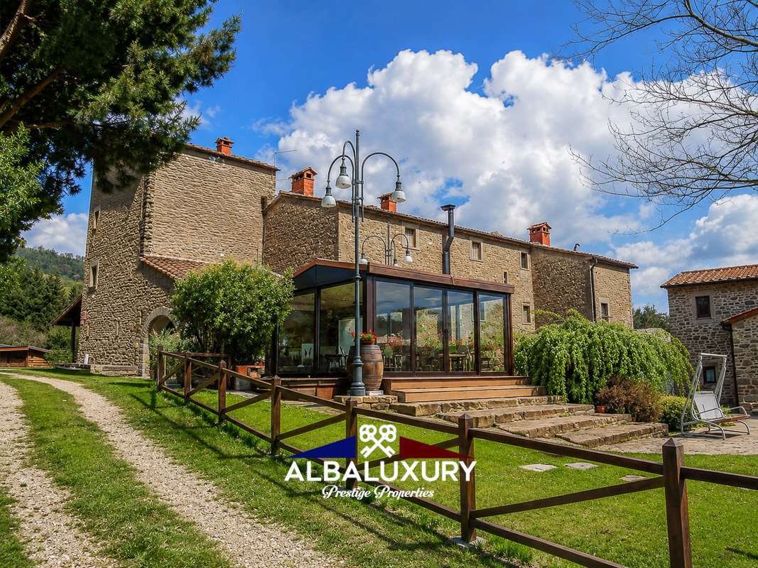 Villa in Giovi-Puglia-Catona, Arezzo, Tuscany 5 - 15347282