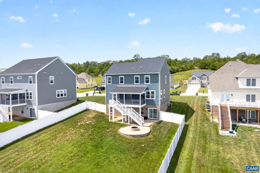 Casa a Fishersville, Virginia, Stati Uniti 5 - 18748914