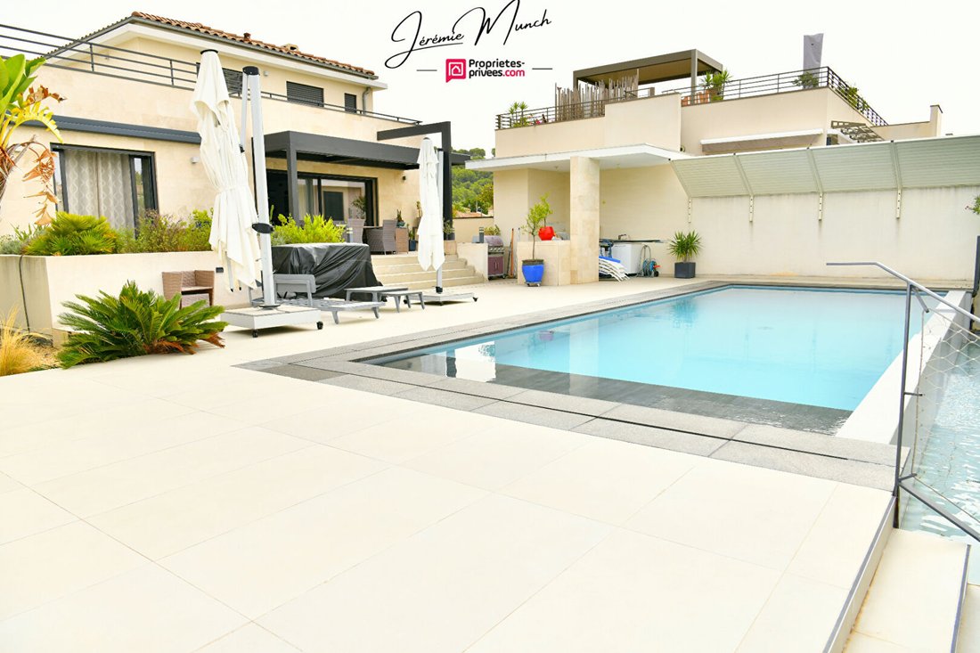 Villa en Saint-Cyr-sur-Mer, Provenza-Alpes-Costa Azul, Francia 1 - 18753116