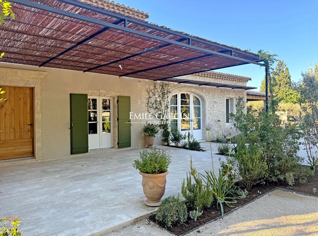 Villa à Eygalières, Provence-Alpes-Côte d'Azur, France 3 - 18750226