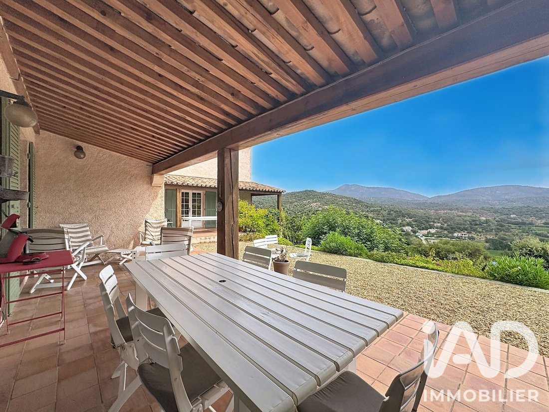 House in Le Plan-de-la-Tour, Provence-Alpes-Côte d'Azur, France 5 - 18756303