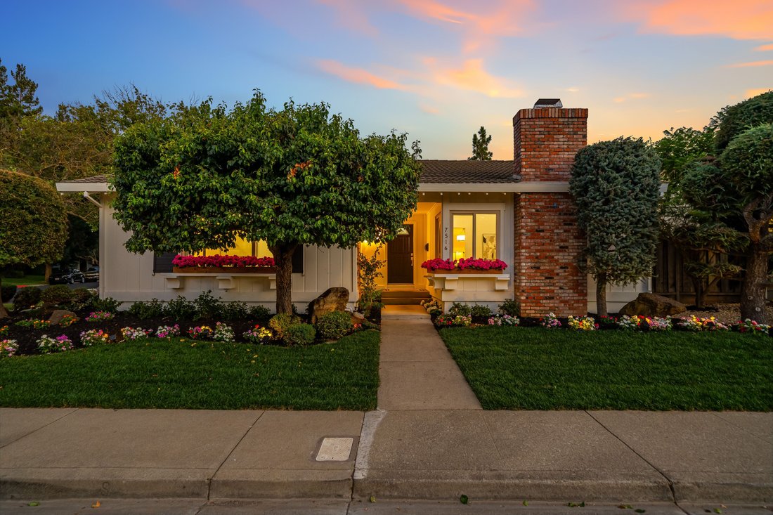 House in Pleasanton, California, United States 1 - 18752385