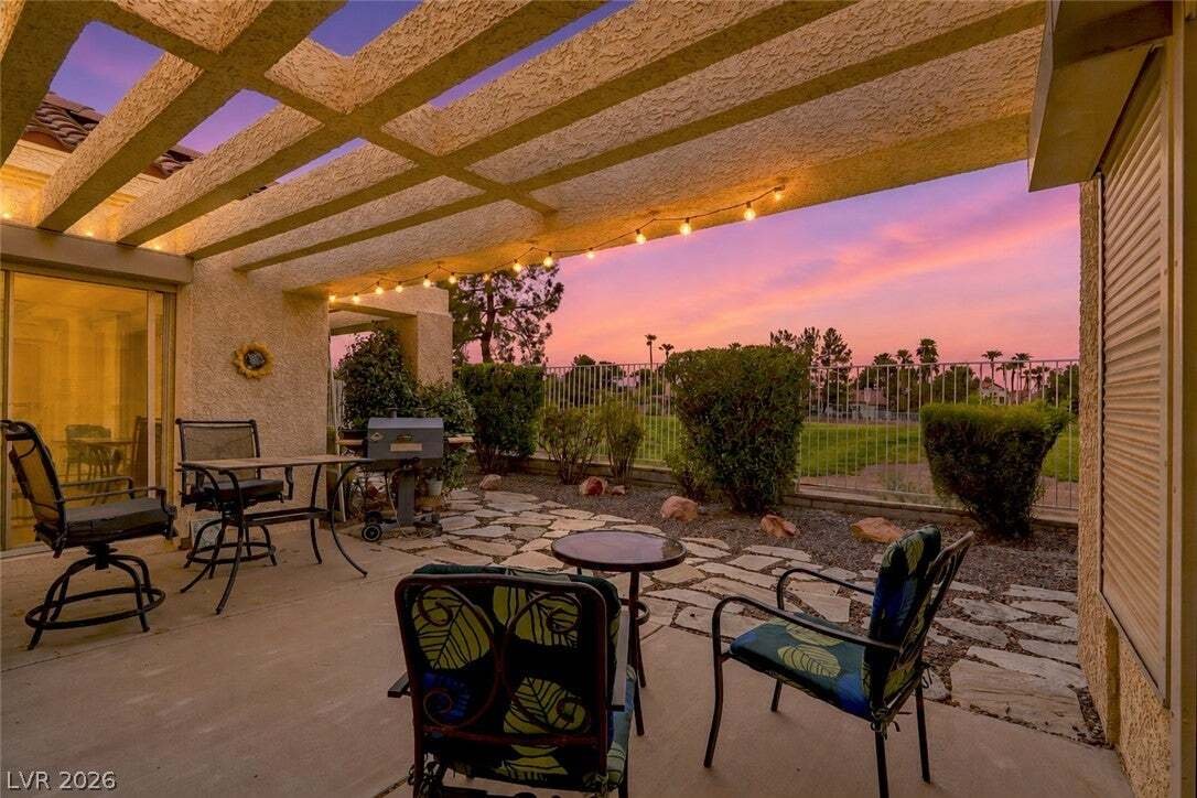 Maison à Henderson, Nevada, États-Unis 5 - 18755763