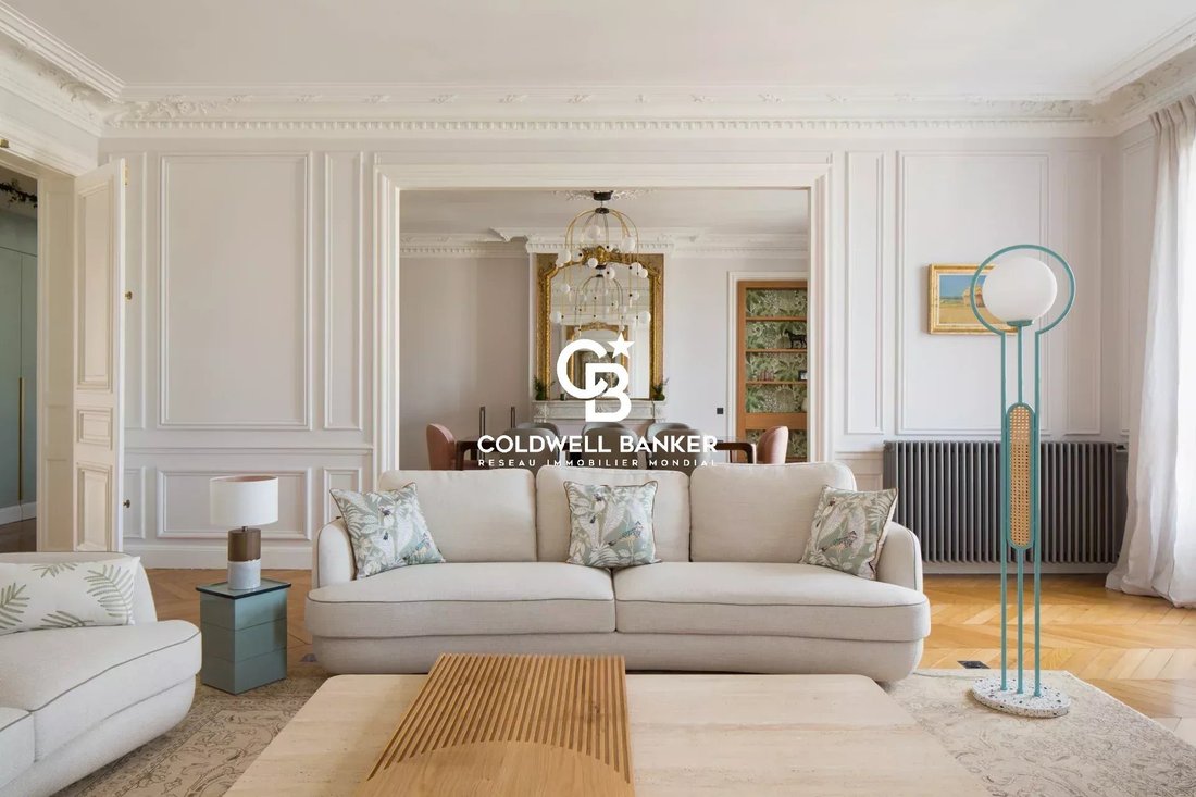 Appartement à Hoche-Friedland, Paris 8e Arrondissement, Paris 2 - 18750097