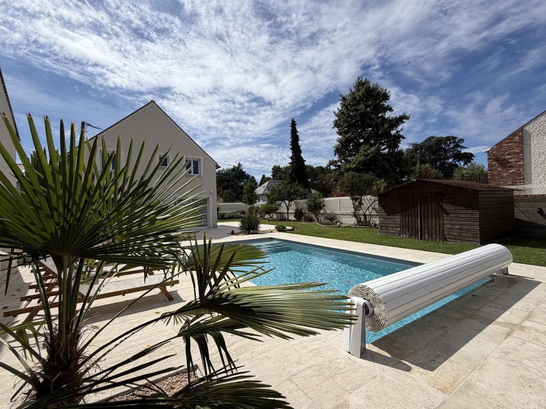 Casa a Loira-Cd, Saint-Pryvé-Saint-Mesmin, Francia 1 - 18760716