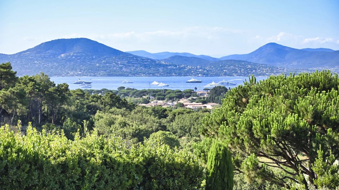 Villa in Ramatuelle, Provence-Alpes-Côte d'Azur, France 2 - 18753387