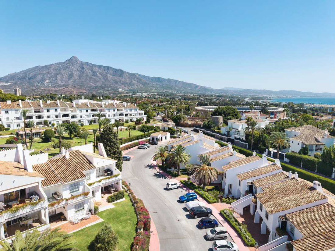 Apartamento en Nueva Andalucía, Marbella, España 1 - 17449479