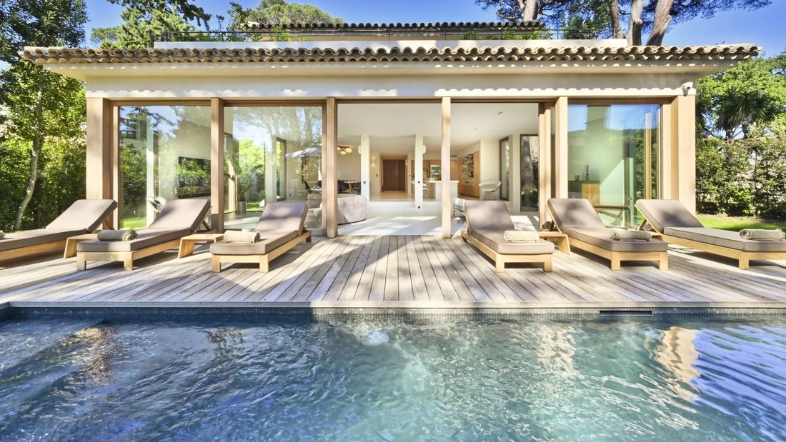 Villa en Zone Ouest Urbaine, San Tropez, Francia 3 - 18753343