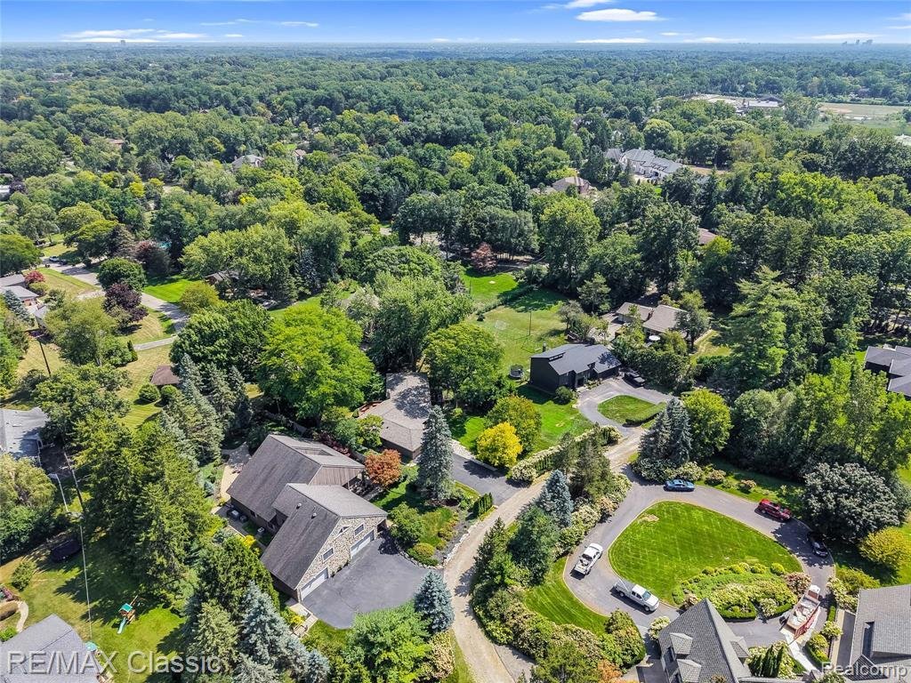 Maison à Bloomfield Hills, Michigan, États-Unis 2 - 18748560
