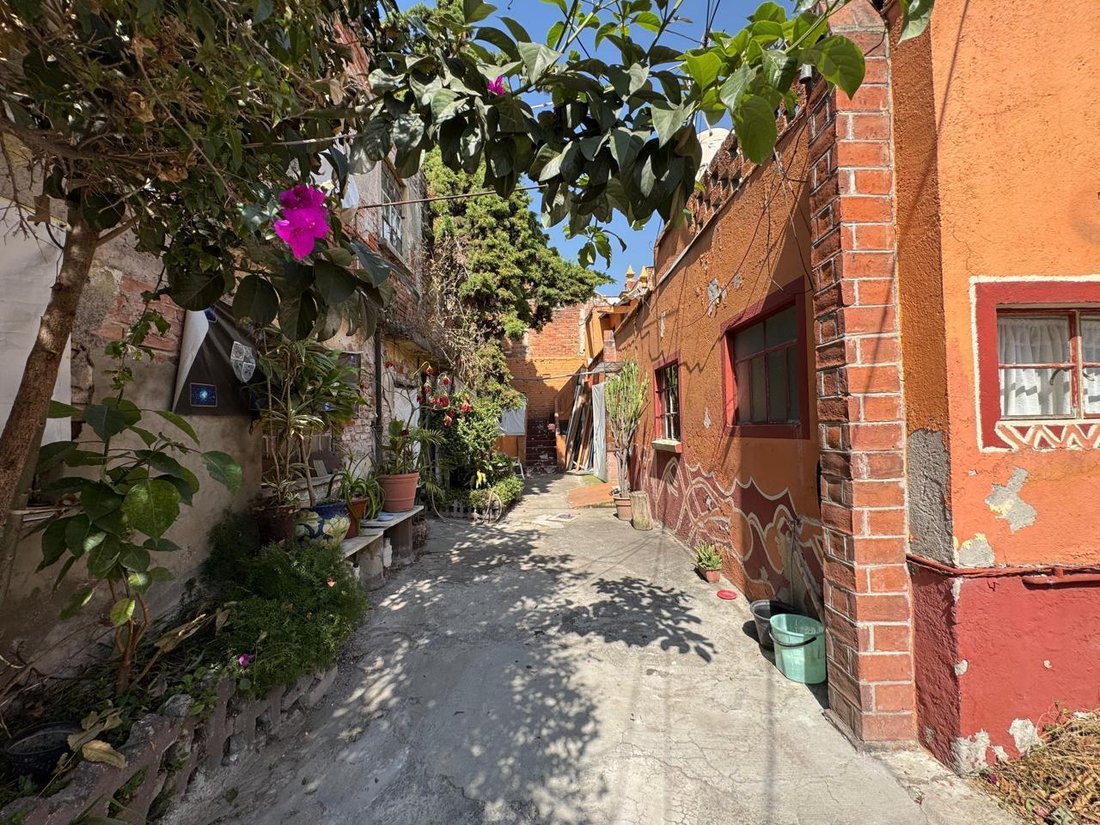 Land in Santa Catarina Yecahuitzotl, Mexiko-Stadt, Mexiko 1 - 18750171