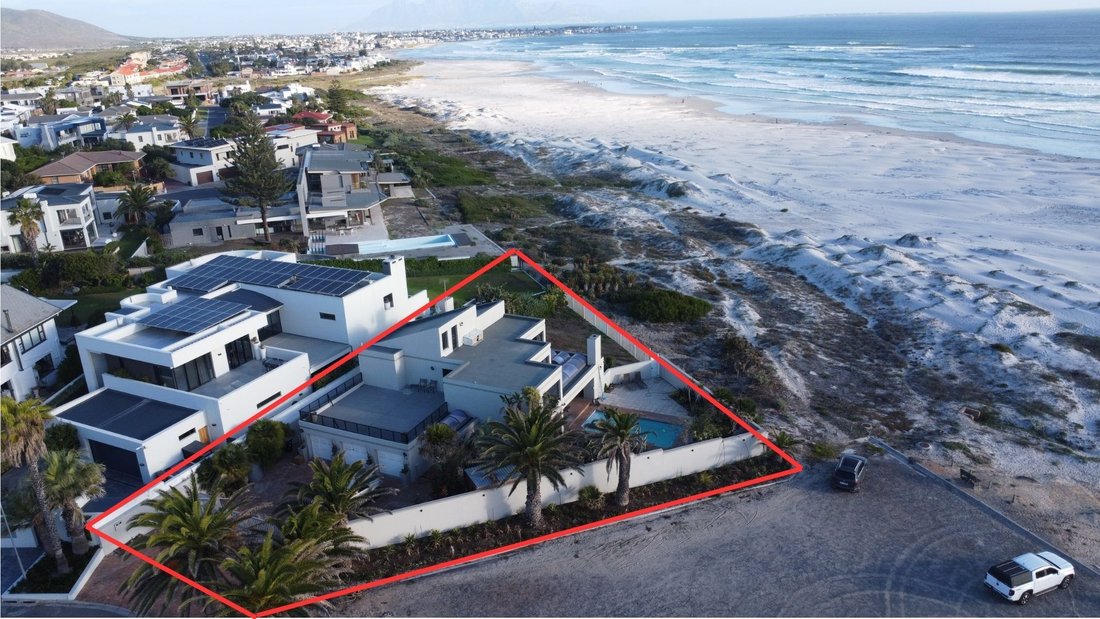 Casa en Van Riebeeckstrand, Ciudad del Cabo, Sudáfrica 1 - 18760692