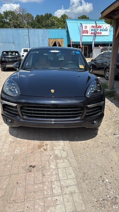 Suv in Houston, TX, United States 2 - 18753215