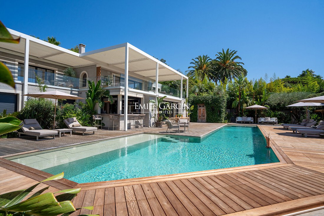 Villa in Ramatuelle, Provence-Alpes-Côte d'Azur, France 4 - 18750222