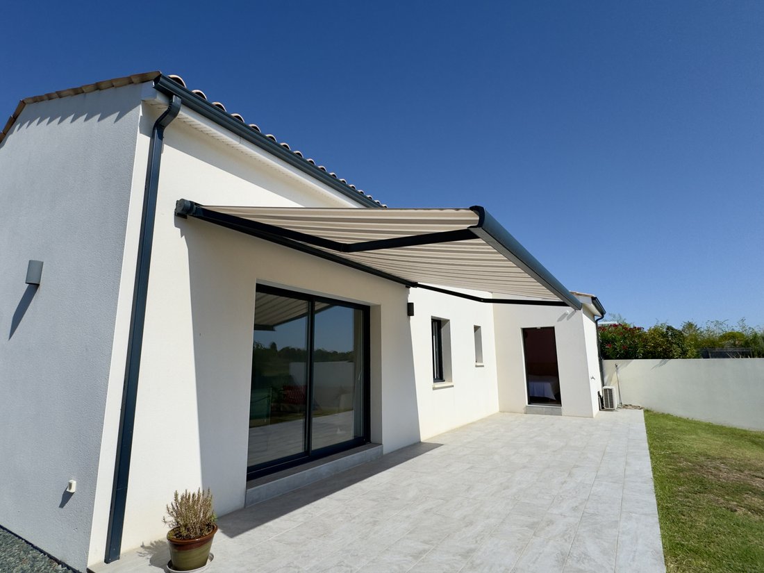 Maison à Vaux-sur-Mer, Nouvelle-Aquitaine, France 1 - 18757398