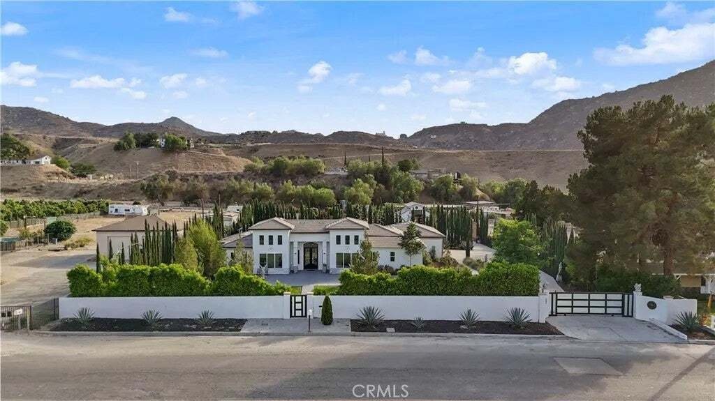 House in Colton, California, United States 1 - 18759373