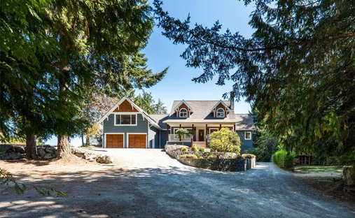 House in North Saanich, British Columbia, Canada 1