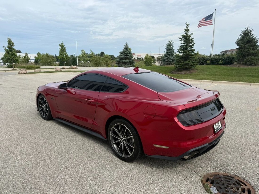 Coupe in Roselle, IL, United States 3 - 18759658
