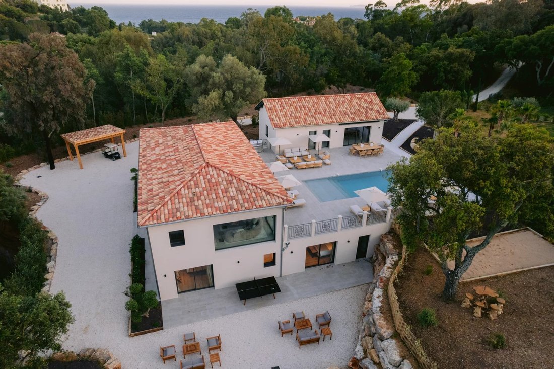 Villa en La Croix-Valmer, Provenza-Alpes-Costa Azul, Francia 2 - 18753076