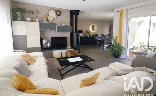 Maison à Saint-Rogatien, Nouvelle-Aquitaine, France 1