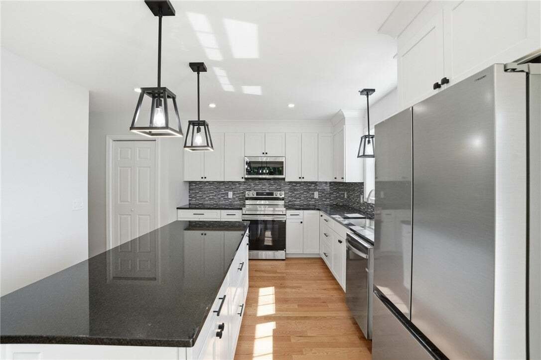 Casa a West Warwick, Rhode Island, Stati Uniti 5 - 18754318