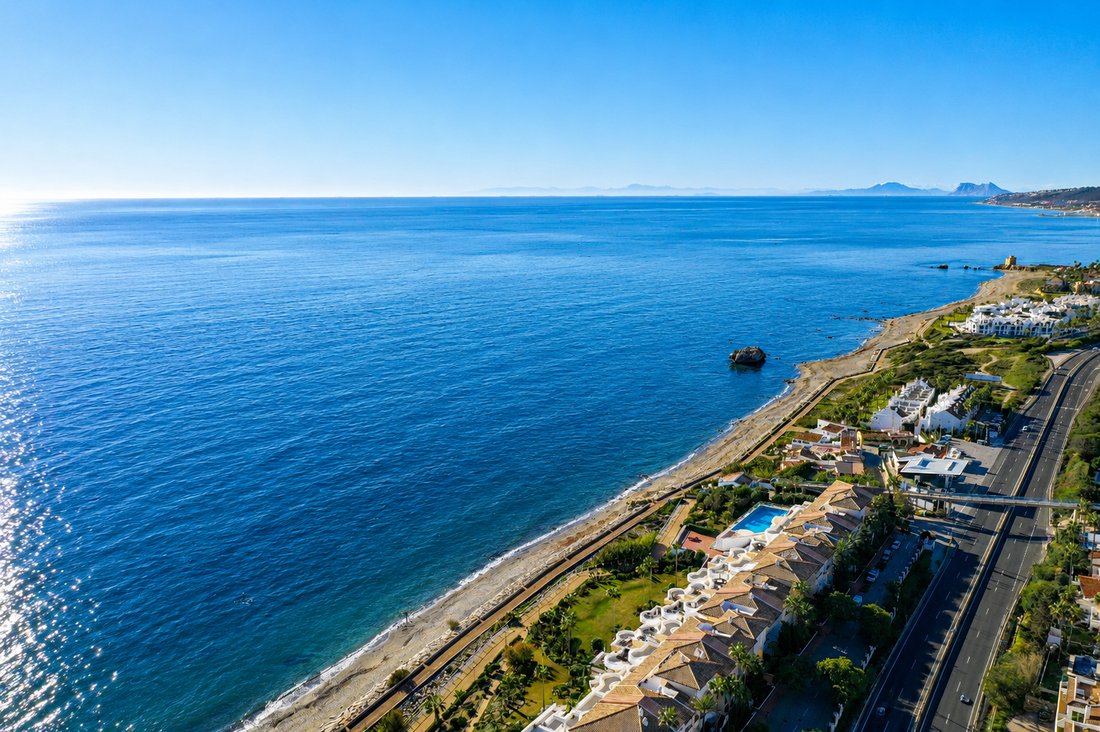 Terrain à Buenas Noches, Estepona, Espagne 3 - 13524263