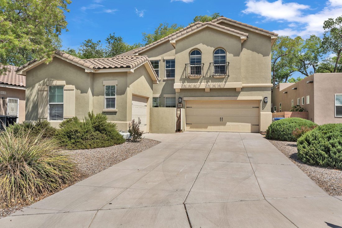 House in Albuquerque, New Mexico, United States 1 - 18247634