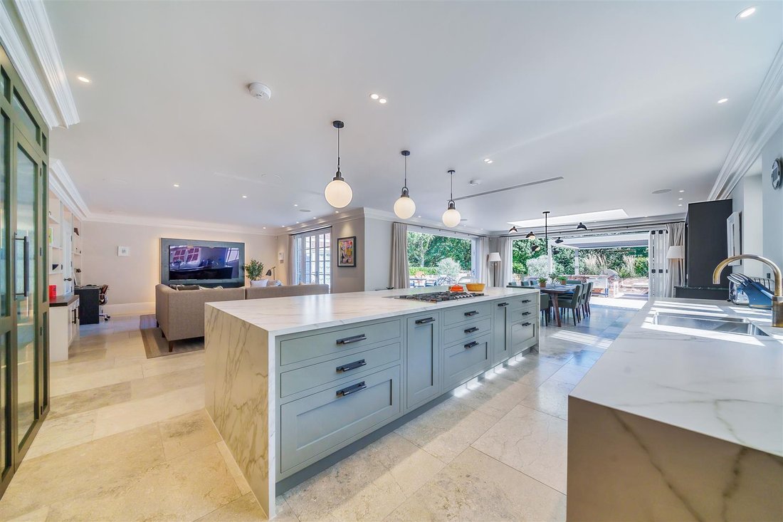 Haus in Solent Breezes, Fareham, England 2 - 18761219