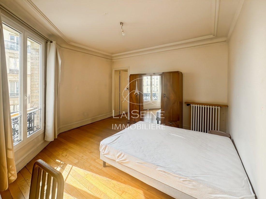Apartment in Violet Commerce, Paris 15e Arrondissement, Paris 5 - 18757955