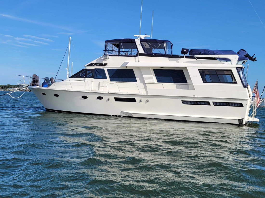 Motor Yacht in Virgin Islands, U.S. 3 - 18759513