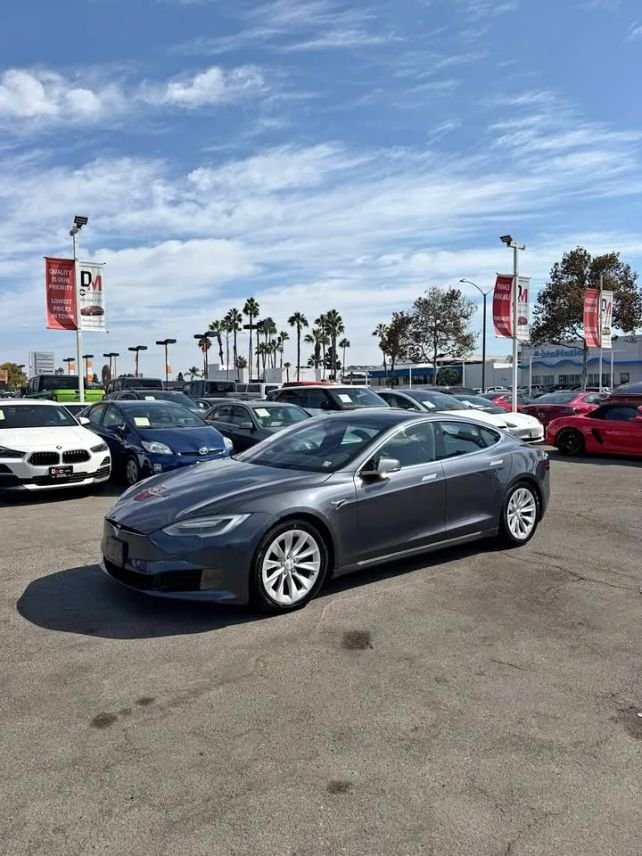 Sedan in Costa Mesa, CA, United States 2 - 18759106