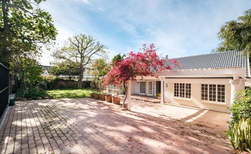 House in City Centre, City Bowl, Cape Town 1