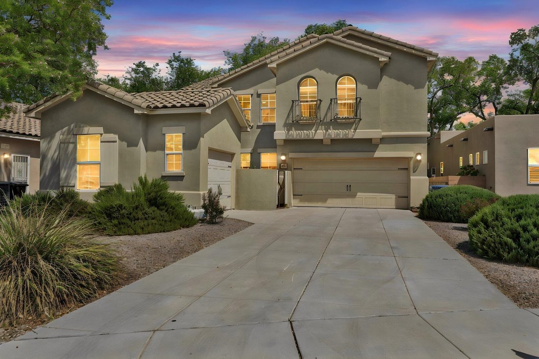 House in Albuquerque, New Mexico, United States 2 - 18247634