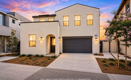 Casa a Fontana, California, Stati Uniti 1
