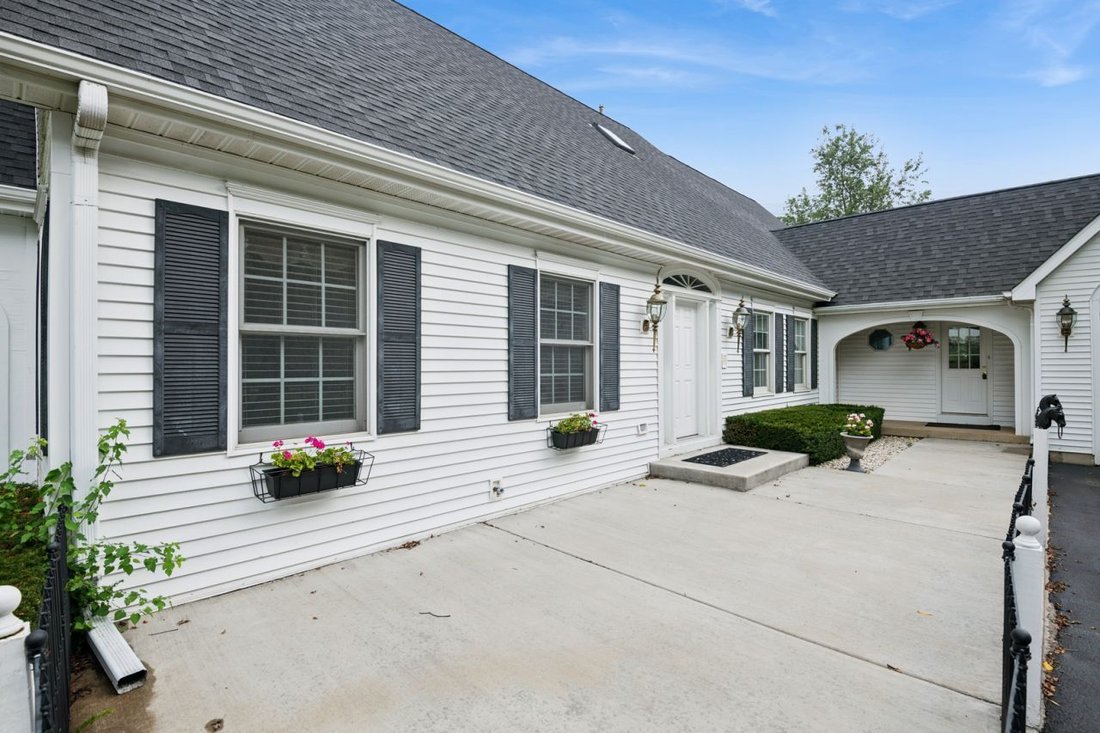 House in Antioch, Illinois, United States 4 - 18757782